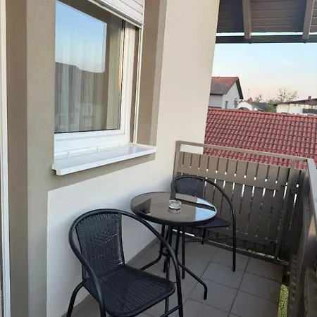 Guest house Appartementshaus Vlora 2 App 4 Bad Fussing
